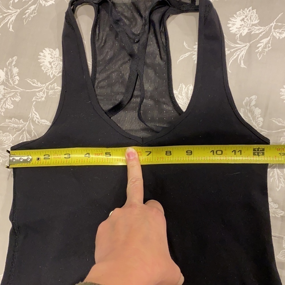 Lululemon Built In Bra Top With Mesh Back - Picture 12 of 13